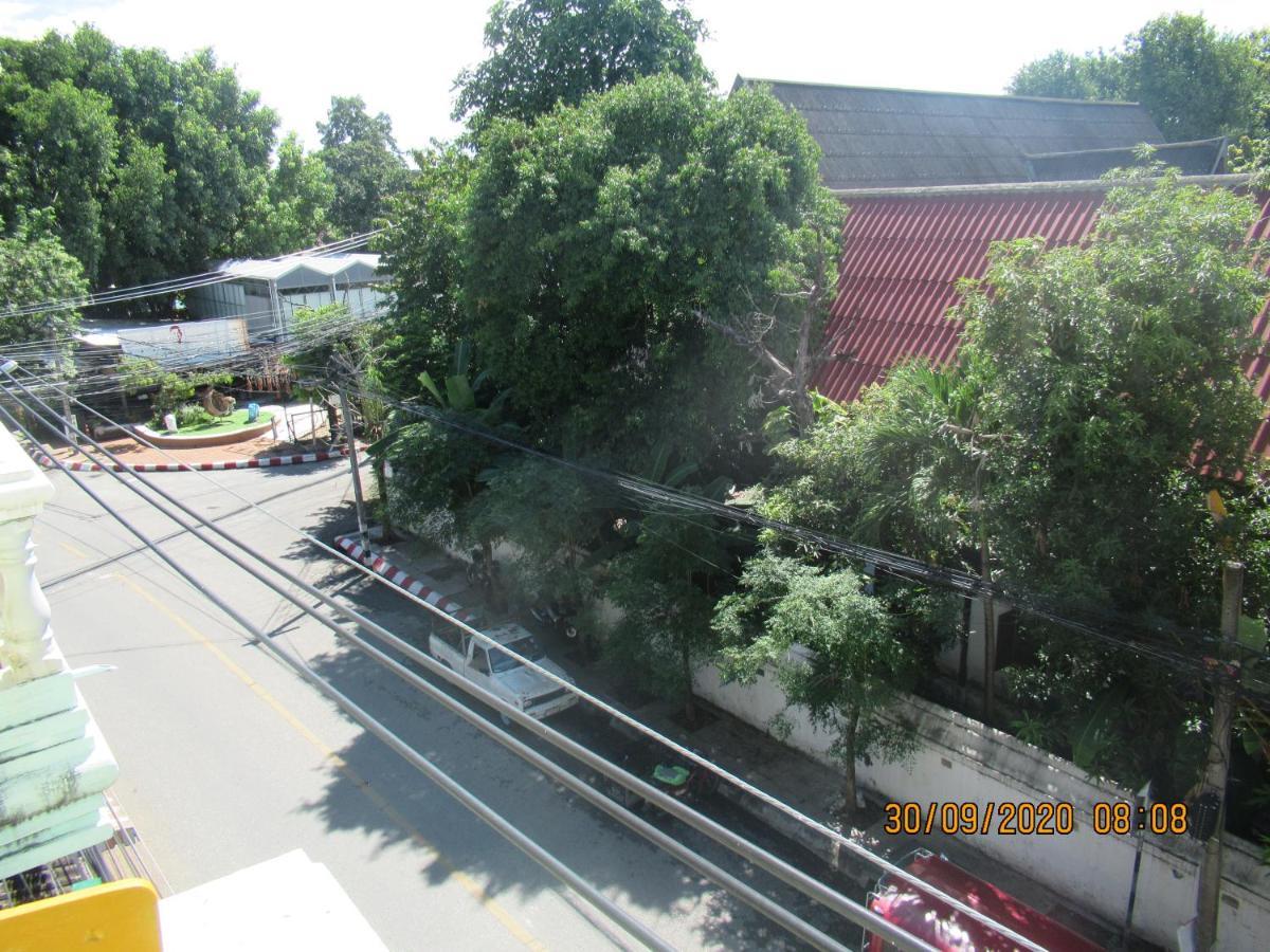 Jay Guesthouse And Restaurant (Adults Only) Chiang Mai Exterior foto