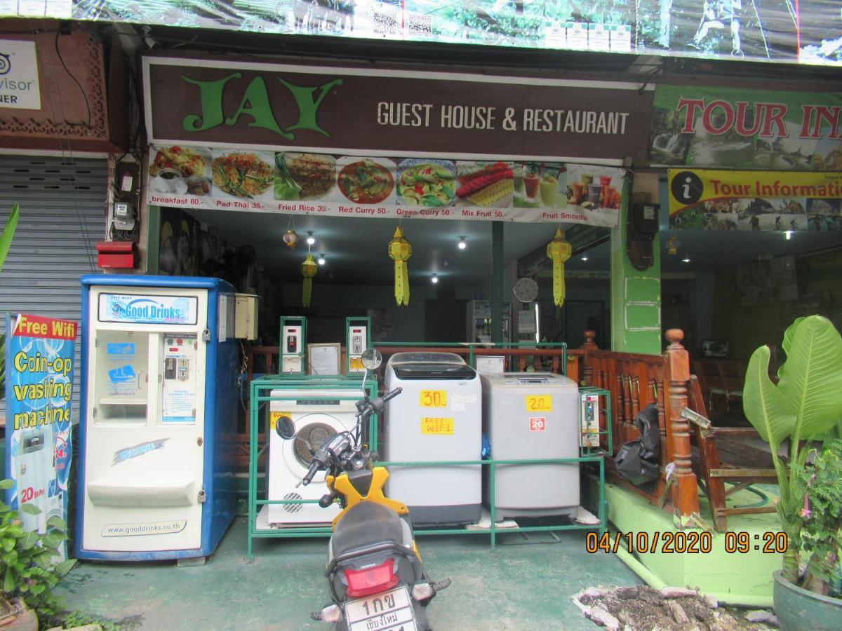 Jay Guesthouse And Restaurant (Adults Only) Chiang Mai Exterior foto